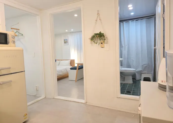 오픈특가-역삼역7분,강남세브란스병원,코엑스,롯데월드,국립중앙박물관,홍대,명동,넷플릭스 아파트